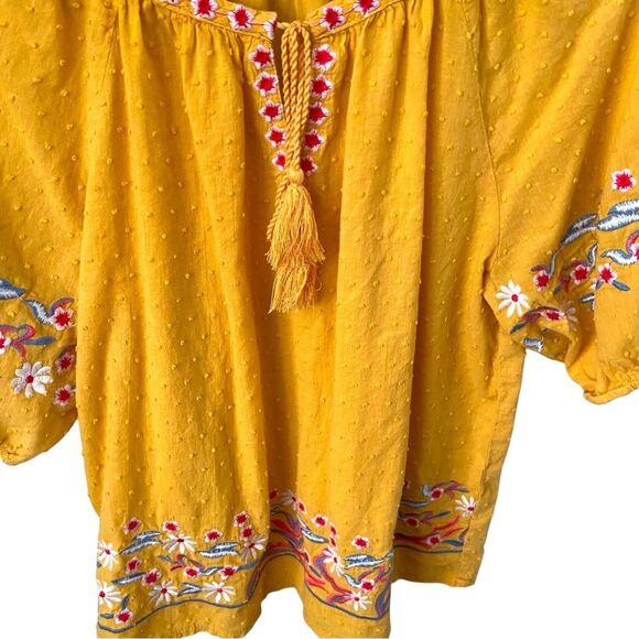Solitaire Embroidered Mustard Yellow Women's Top in Size Medium - Picture 6 of 7